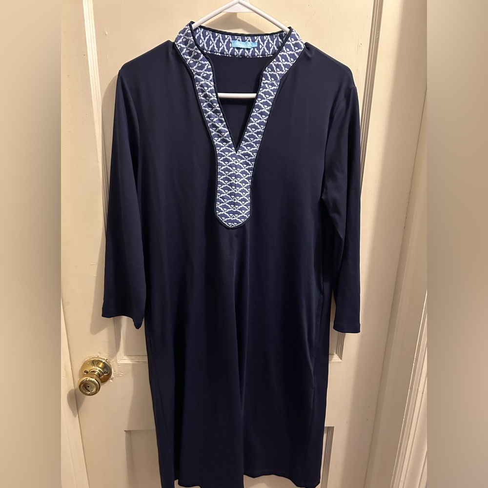 J McLaughlin Carmine‎ Dress  Catalina Cloth size small navy v neck knee length